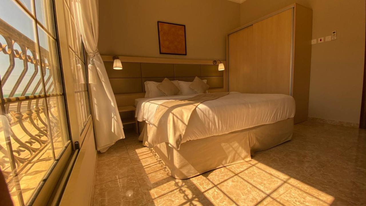 Arees Beach Hotell Rayyis Eksteriør bilde