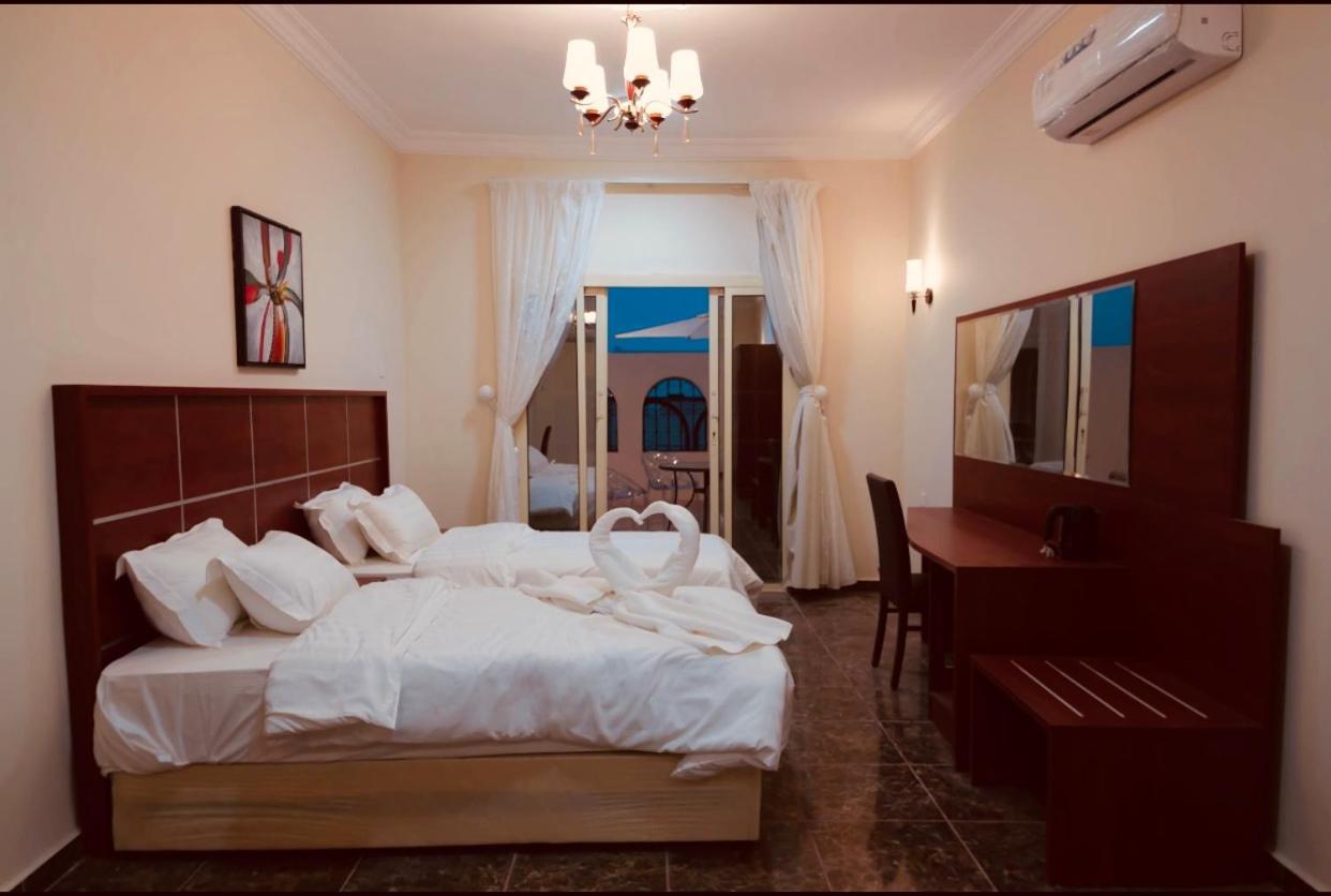 Arees Beach Hotell Rayyis Eksteriør bilde